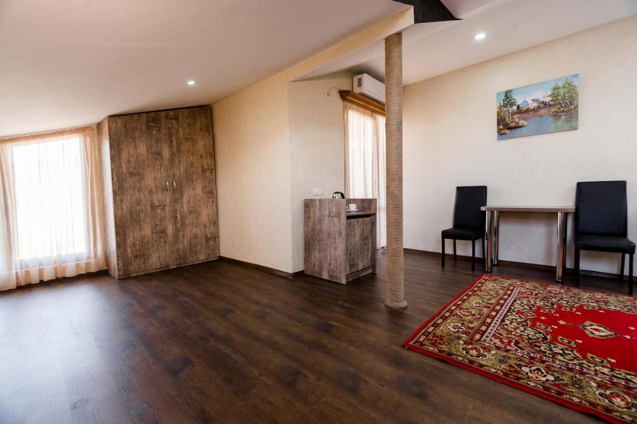 George Hotel Tiflis Dış mekan fotoğraf